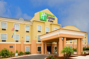 Гостиница Holiday Inn Express & Suites - Jourdanton-Pleasanton, an IHG Hotel  Джоердантон